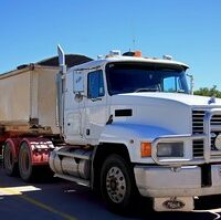 Mack-as-Tipper-thumb-300x199-341841 Mack-as-Tipper-thumb-300x199-341841