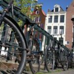 bicycles_in_amsterdam-thumb-300x200-390741