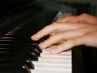 1094543_piano_practice-sxchu-username-Egilshay-thumb-225x150-466301